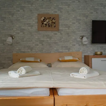 Stara Celnice Квилда